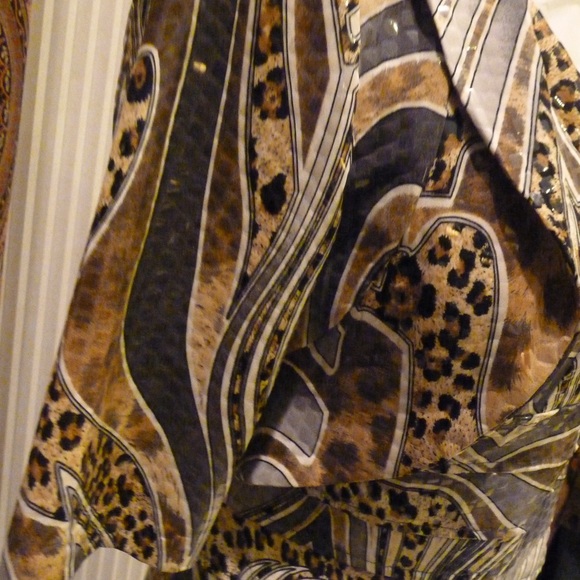 Frank Lyman Animal Print w/ Clear Sequin throughout Dress and Jacket - Picture 8 of 10